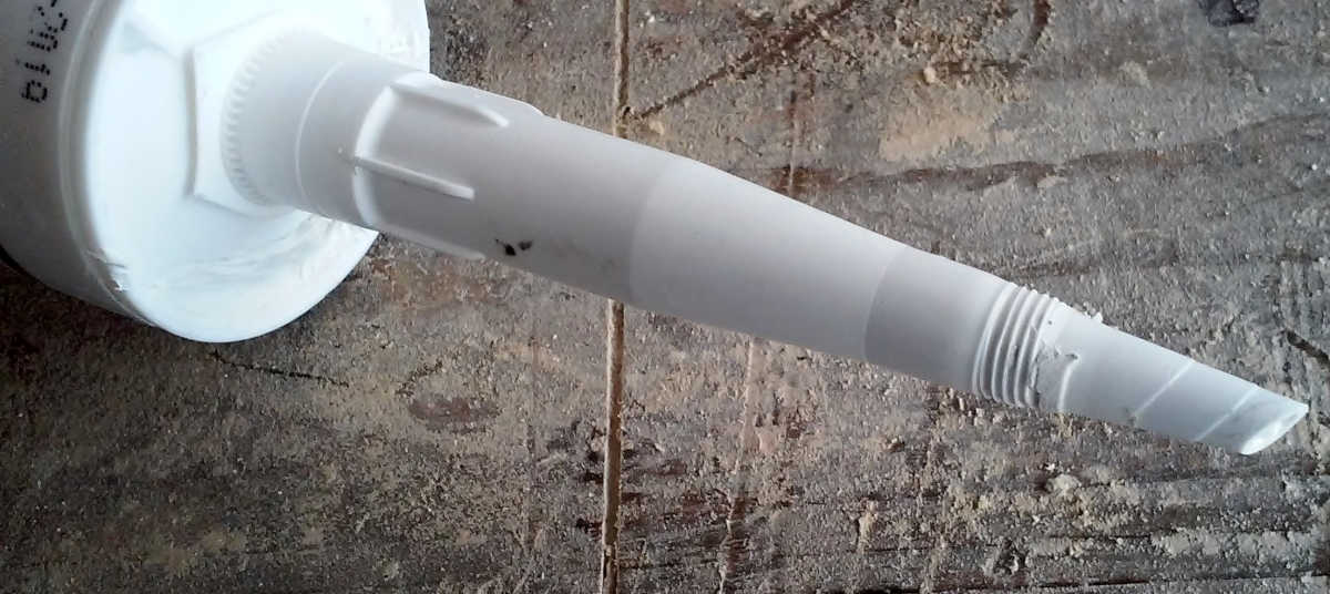 Quick Tip How to Caulk Before Painting ⋆